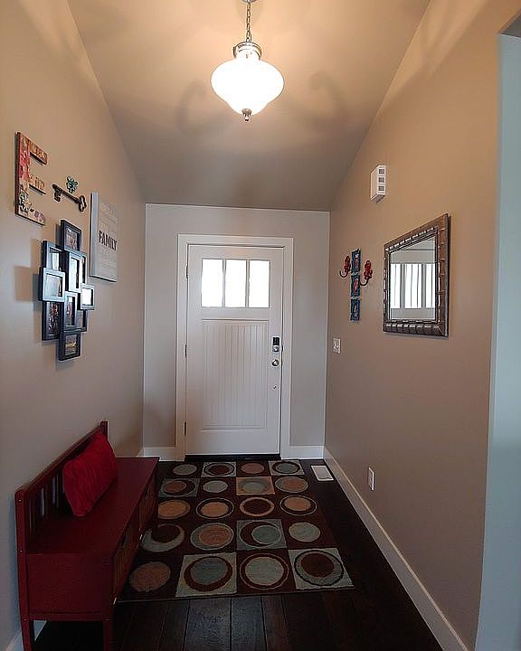 1st image of 2867 E Pinnacle Dr