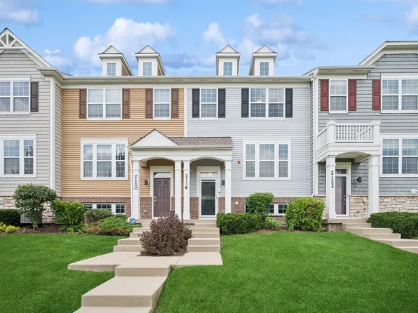 2116 Saipan Dr, Glenview, IL 60026
