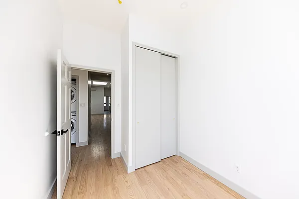 Rented by Compass | media 13