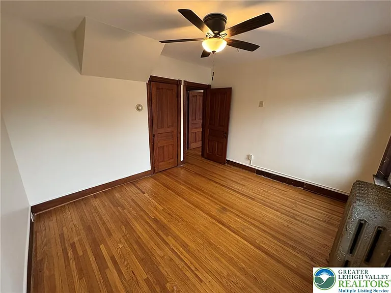 1247 Jackson St — Photo 25
