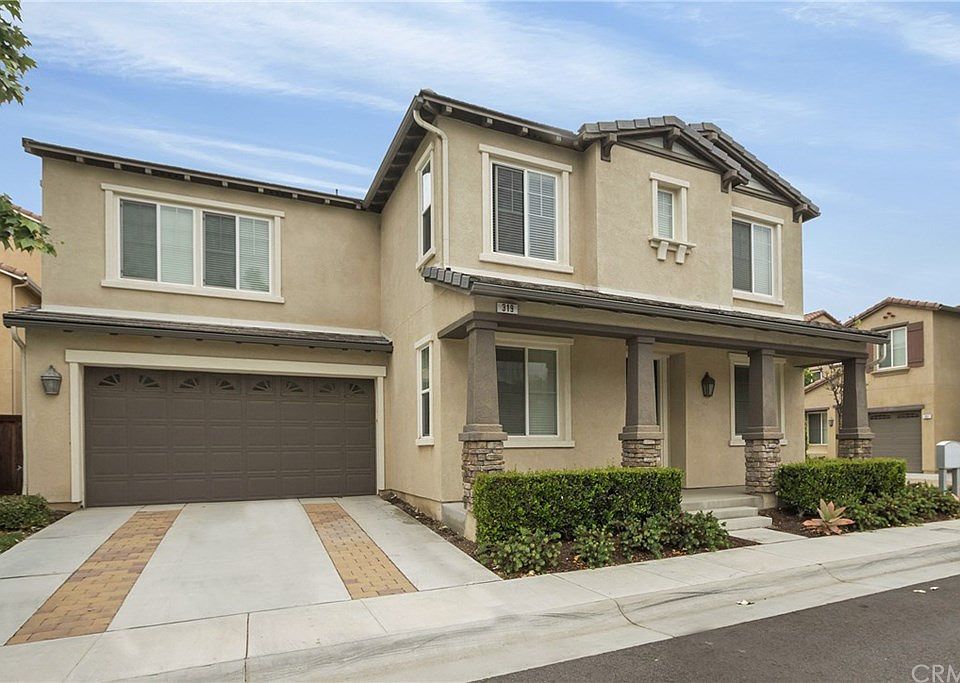 1st image of 319 W Pebble Creek Ln