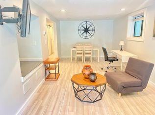 8 Cutlass Ln, Mashpee, MA 02649