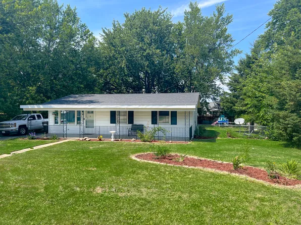 413 Hillcrest Ave, Rochelle, IL 61068