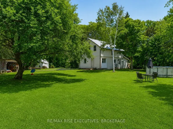 6729 Craig Rd, South Frontenac, ON K0H 2W0