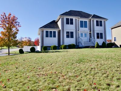 2 Keeneland Cir, Leominster, MA, 01453