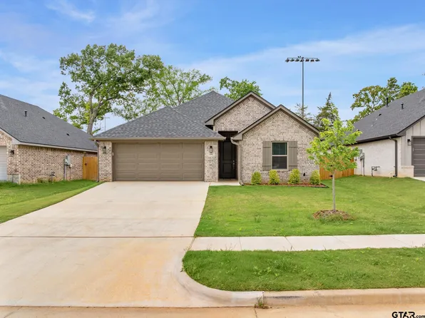 2245 Dogwood Park Blvd, Tyler, TX 75707