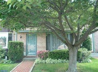 4113 Surrey Ln, Skippack, PA 19474