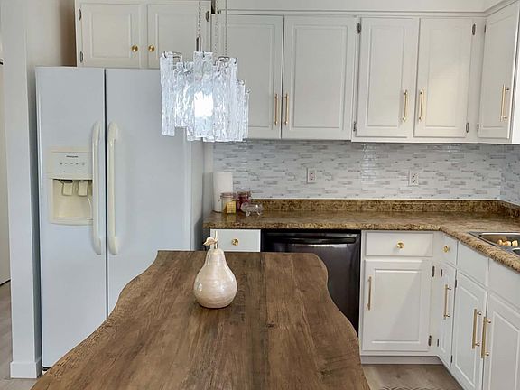 5th image of 182 Elizabeth St