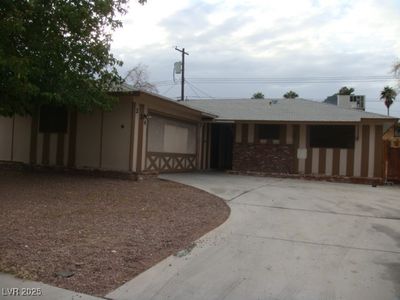 224 S Wallace Dr, Las Vegas, NV, 89107