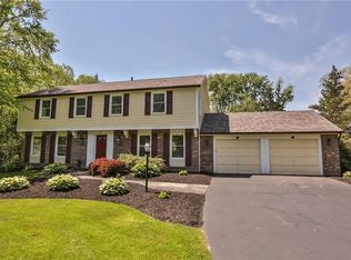 2 Wolf Trapp, Pittsford, NY 14534