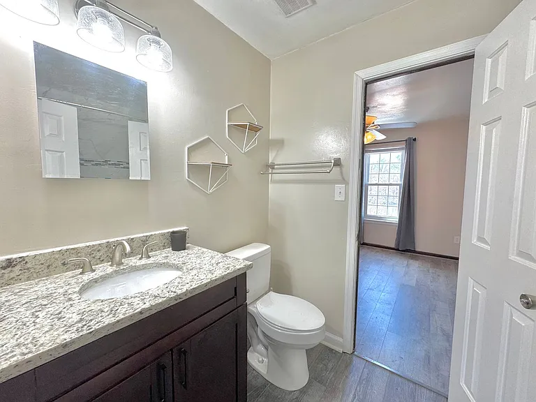 1037 Still Harbor Cir — Photo 12