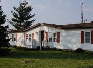 5473 West Rd, Bloomingburg, OH 43106