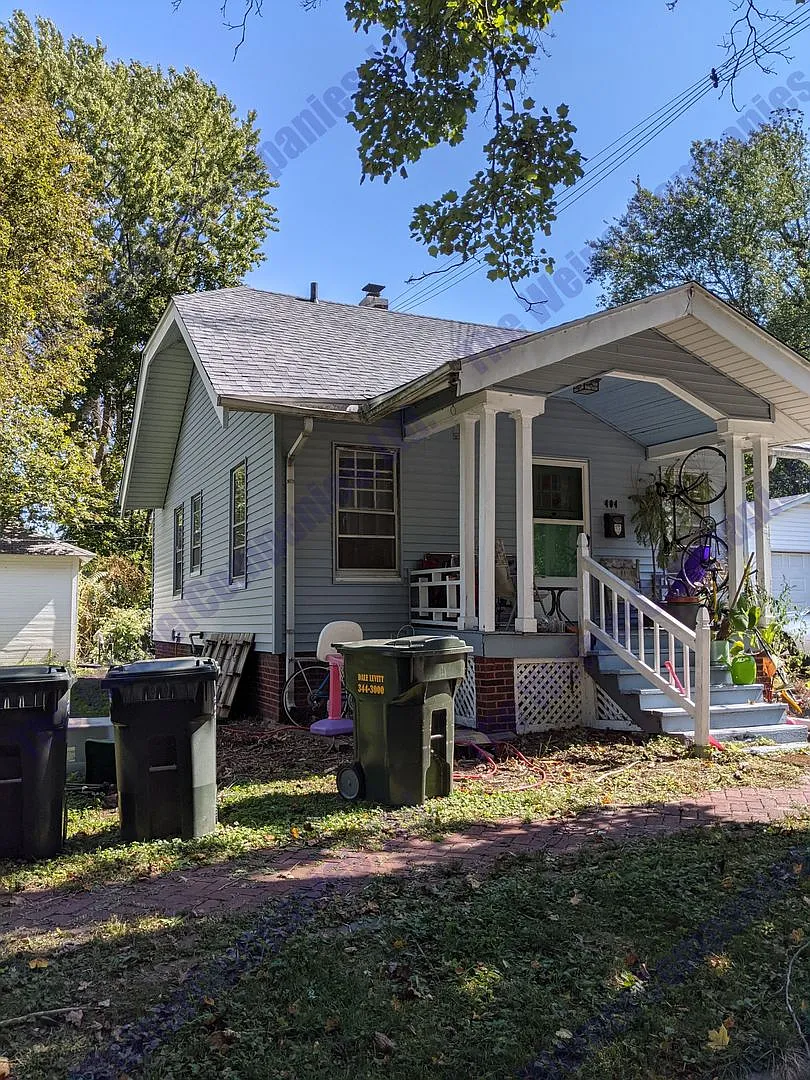 404 S Birch St photo 1