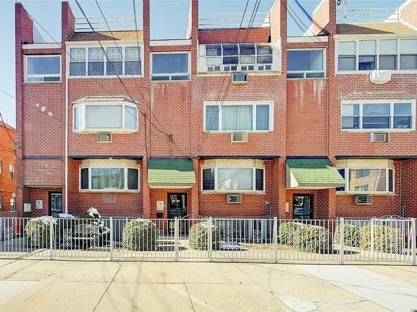 46-20 161st Street #3B, Flushing, NY 11358