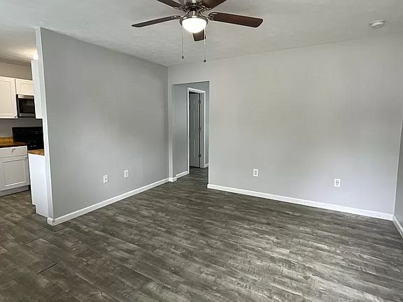 2nd image of 301 Harrison St #303-1