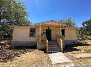 10765 State Highway 16, Poteet, TX 78065