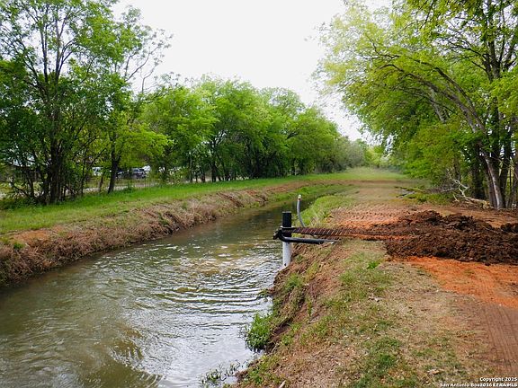 5th image of 304 County Road 6611