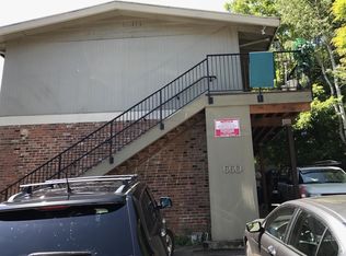 660 2nd St APT 16, Lake Oswego, OR 97034