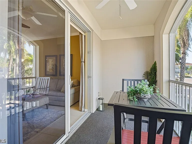 8560 Violeta St #204 — Photo 29