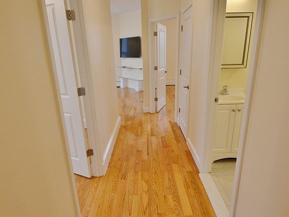 5th image of 35 Brookline St #U3