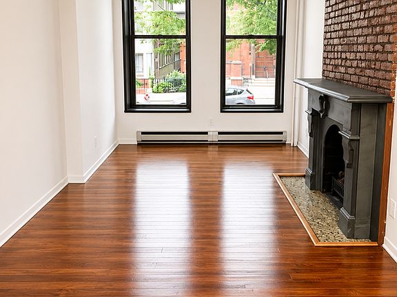 2nd image of 253 State St #1