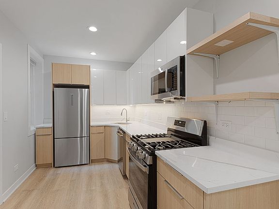 4th image of 7381-89 N Damen Ave #17266347