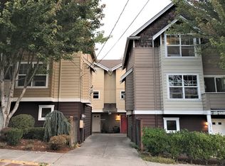 2816 SW Adams St #B, Seattle, WA 98126