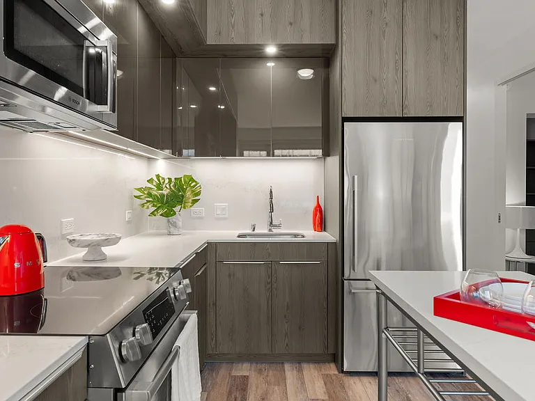 1177 Market at Trinity Place — Photo 3