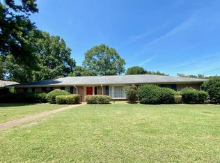 303 Poplar St, Prattville, AL 36066