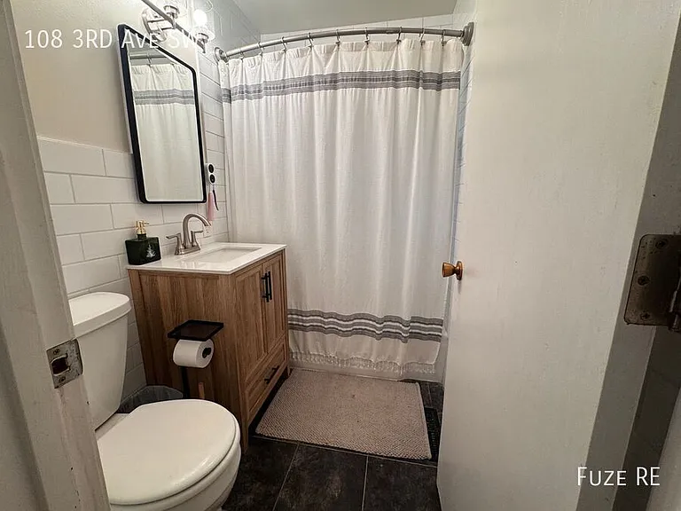 108 3rd Ave SW — Photo 15