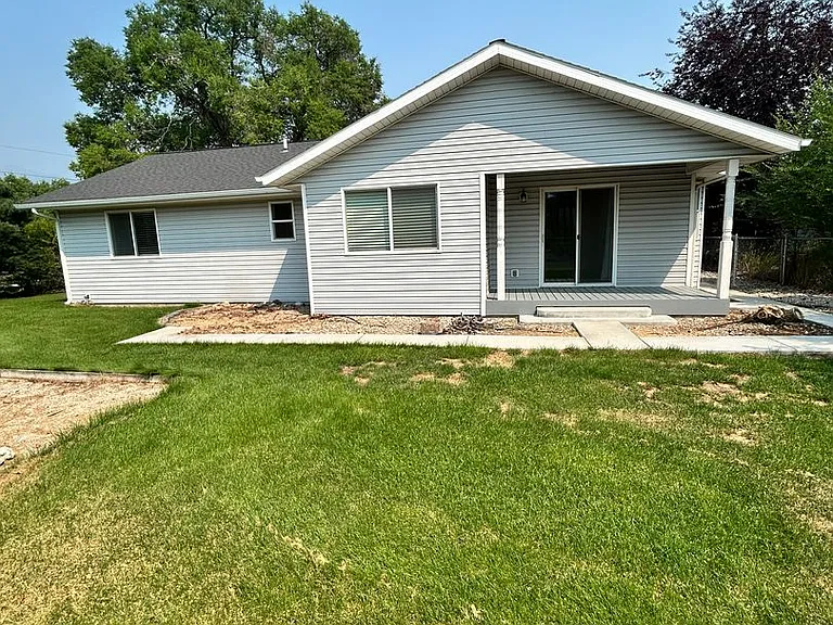 607 Desta St — Photo 29