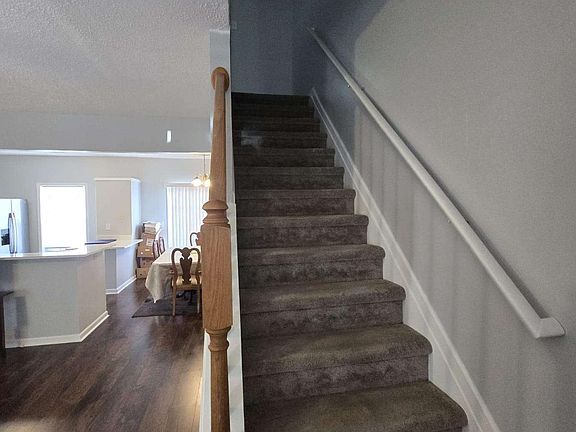 5th image of 1090 Kilmington Ct