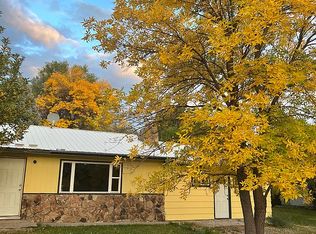 611 Orchard Ave, Paonia, CO 81428