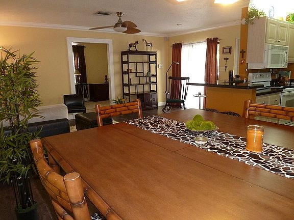 2nd image of 30 Crossings Cir APT B