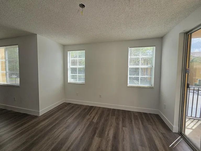 2360 E Preserve Way #201 — Photo 18