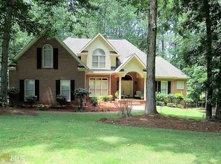1395 Lake Forest Ln, McDonough, GA