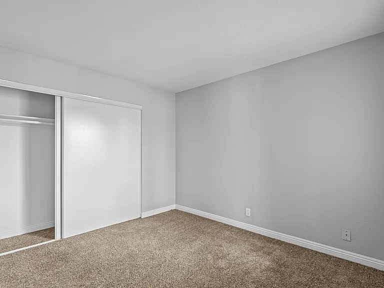 Cerro Vista Apartments — Photo 23