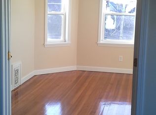 157 Billings Rd #3, Quincy, MA 02171