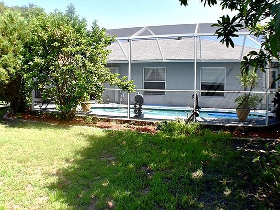 5th image of 8813 Lancelot Ave