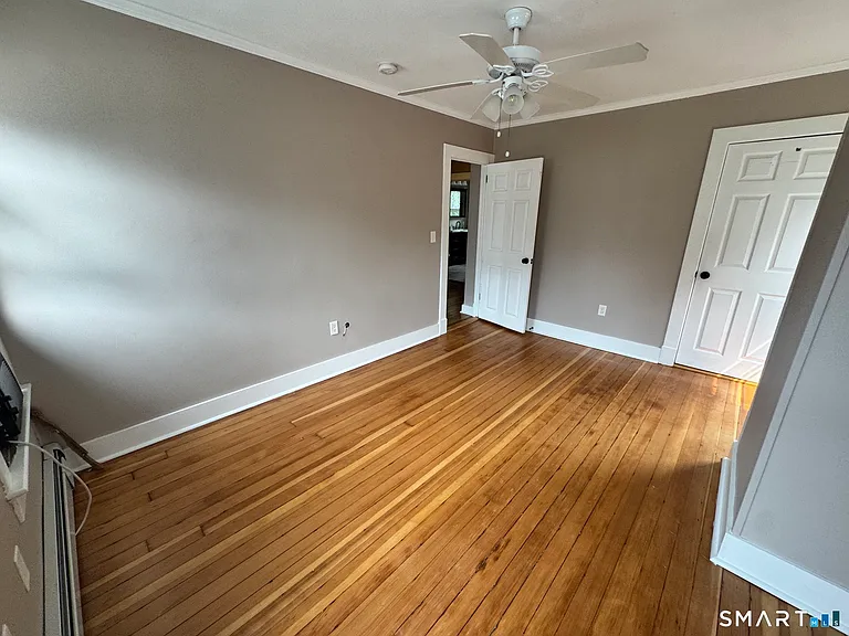 18 Spicer Ave — Photo 20