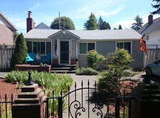 6506 41st Ave SW, Seattle, WA 98136