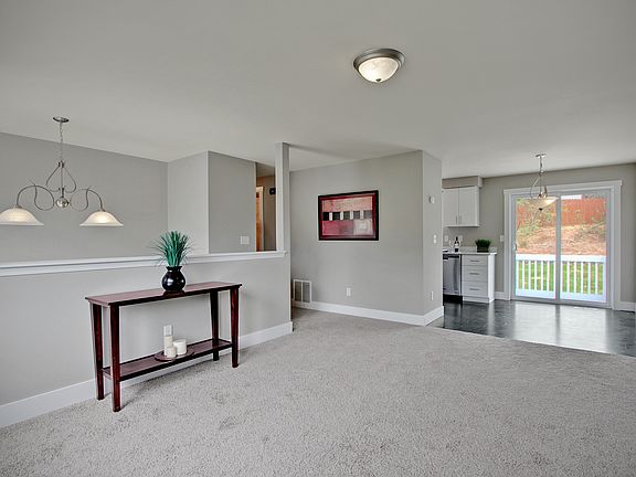 5th image of 8005 262nd St NW