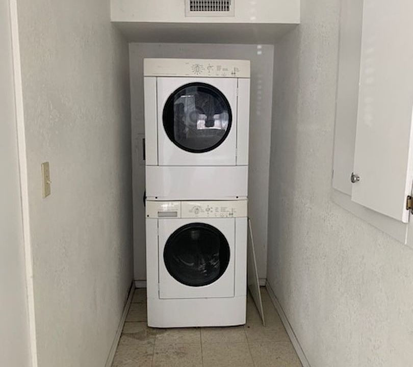 1st image of 1101 W University Dr