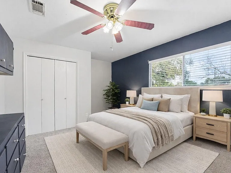 2408 Chelmsford Ct — Photo 10