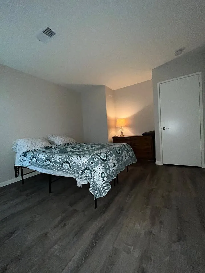 Building Photo - 4450 Elan Pl