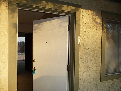 1st image of 3711 E Blacklidge Dr
