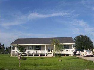 1015 Margarite Dr, Breaux Bridge, LA 70517