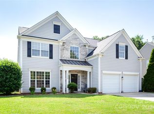 2304 Coltsgate Rd, Waxhaw, NC 28173