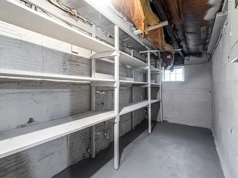 312 Upland Ave — Photo 13