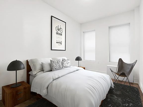 5th image of 901 Washington Ave #120
